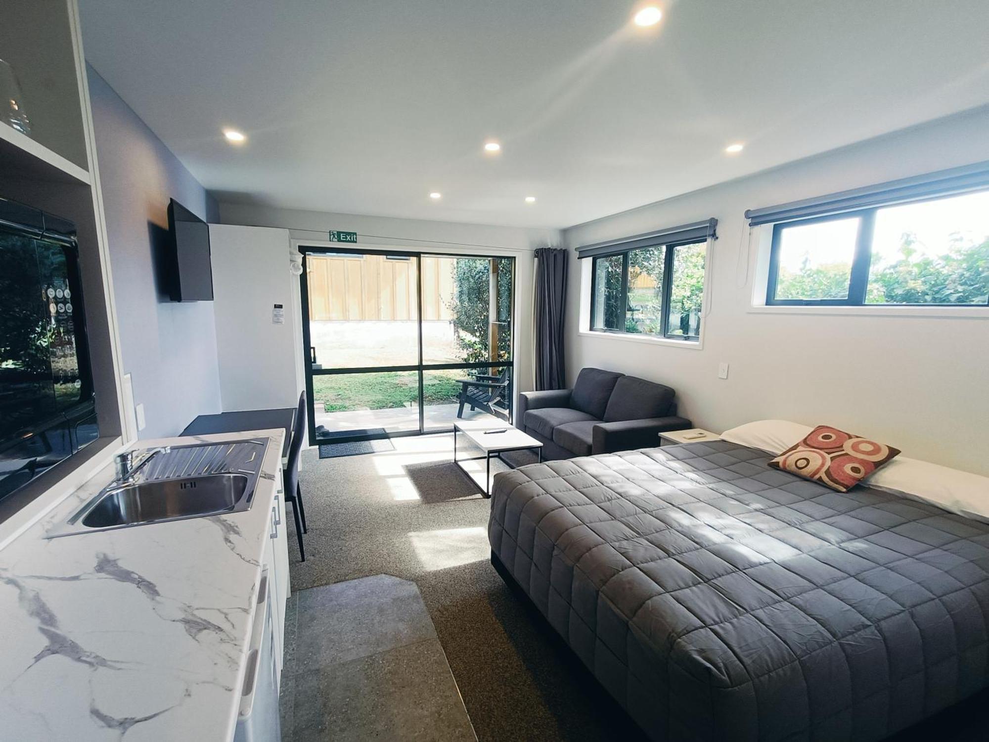 Kerigold Secluded Chalets Motel เคริเคริ ภายนอก รูปภาพ