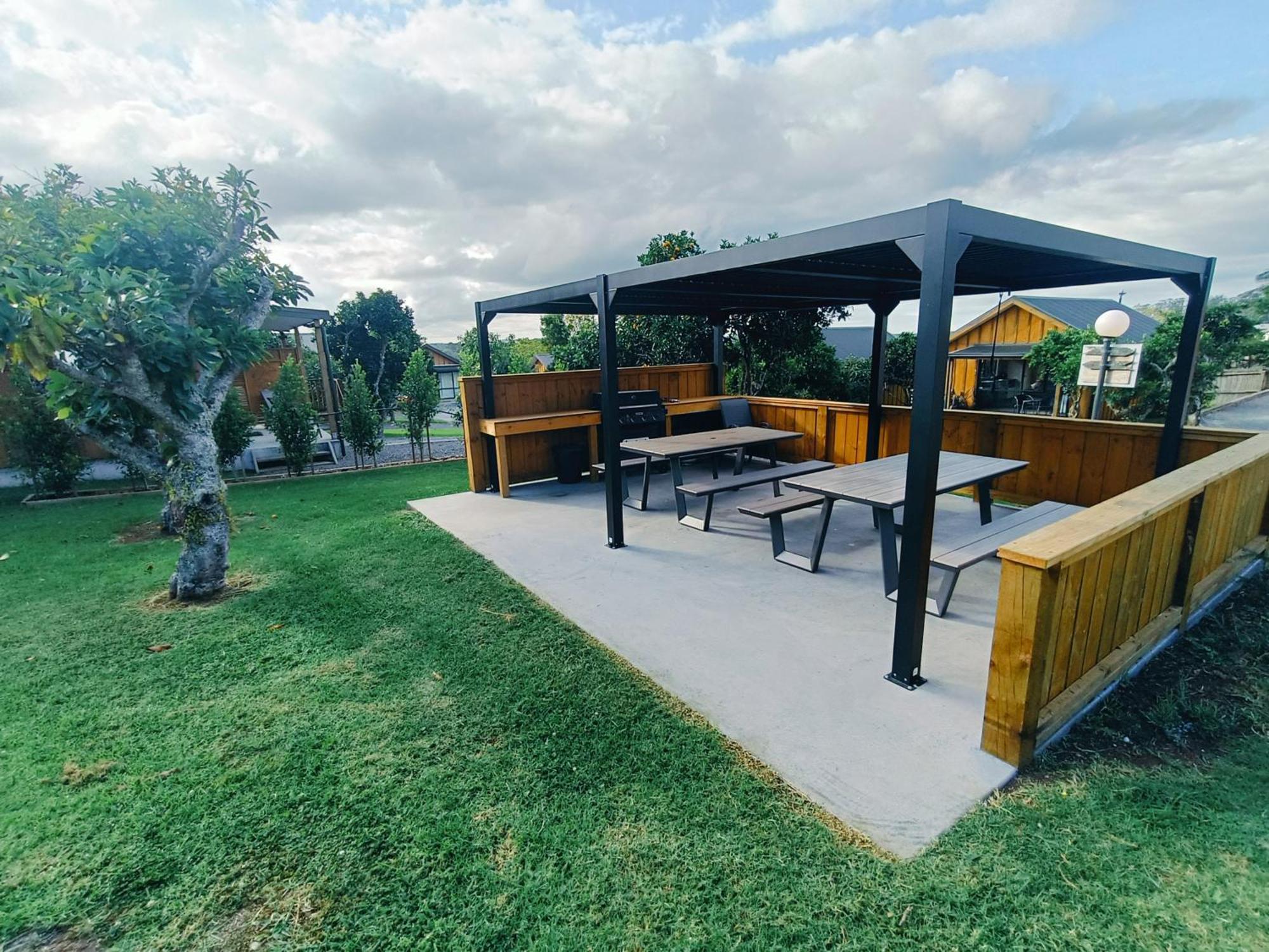 Kerigold Secluded Chalets Motel เคริเคริ ภายนอก รูปภาพ