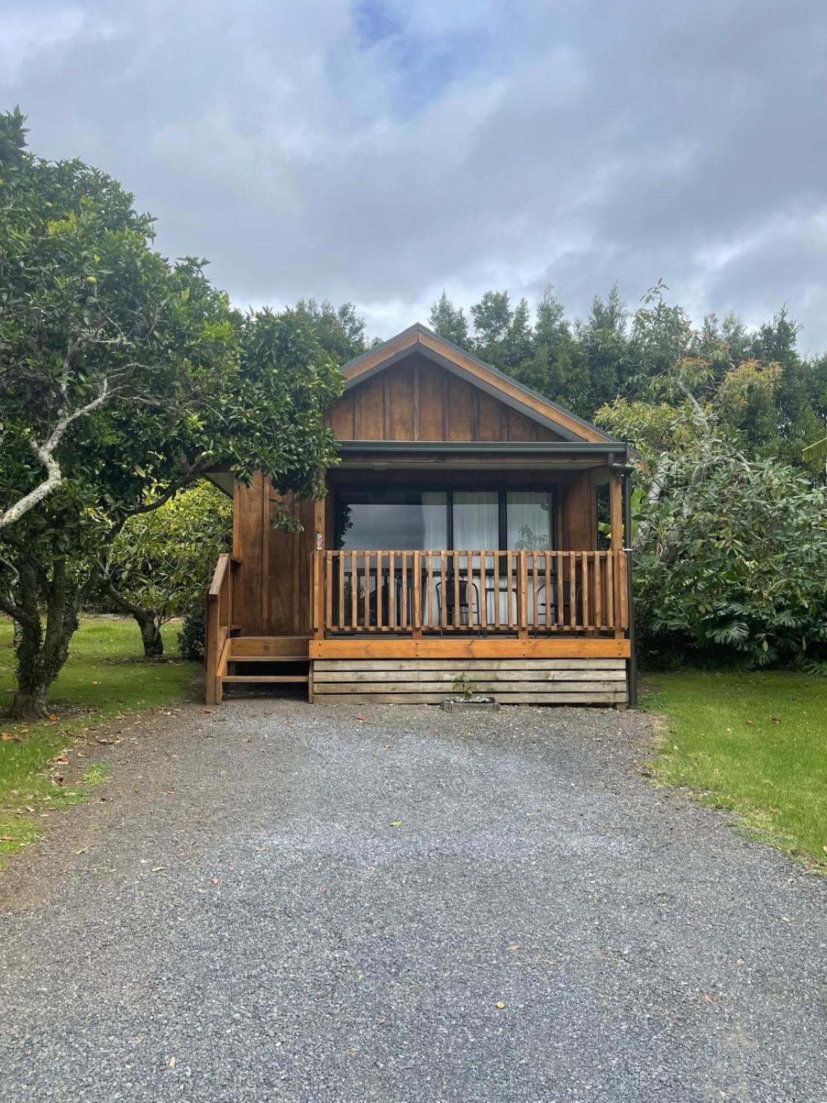 Kerigold Secluded Chalets Motel เคริเคริ ภายนอก รูปภาพ